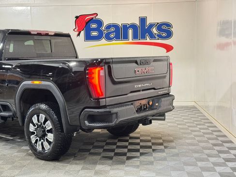 New 2026 GMC Sierra 2500 Denali w/ Denali Reserve Package AWD/4WD image 8