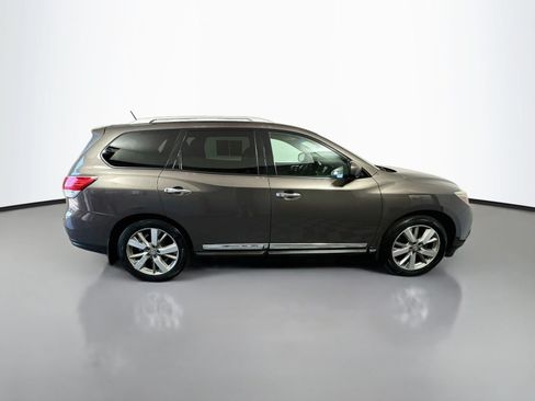 Used 2016 Nissan Pathfinder Platinum AWD/4WD image 9