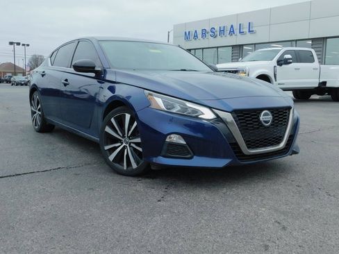 Used 2020 Nissan Altima 2.5 SR image 2