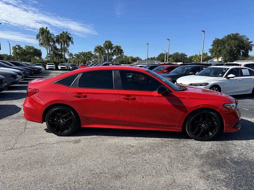 Used 2024 Honda Civic Sport image 4