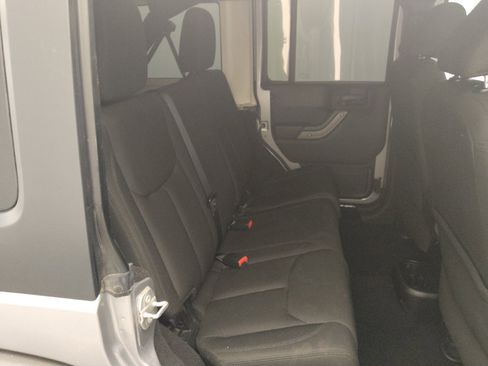 Used 2015 Jeep Wrangler Unlimited Sport w/ Quick Order Package 24S image 19