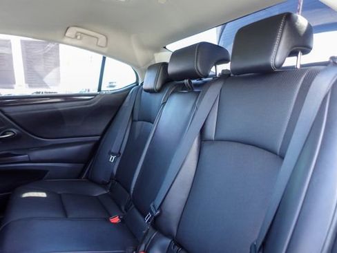 Used 2021 Lexus ES 250 w/ Premium Package image 26