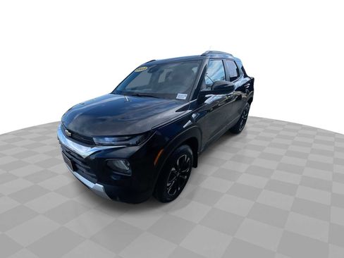 Used 2023 Chevrolet TrailBlazer LT w/ Convenience Package image 4