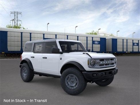 New 2025 Ford Bronco Big Bend w/ Black Diamond Package image 7
