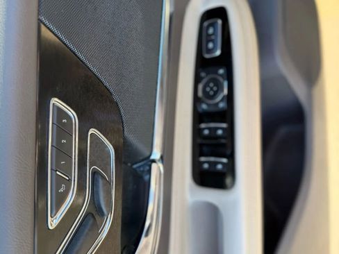 Used 2021 Lincoln Corsair Reserve w/ Elements Package image 27