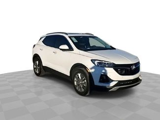 Used 2022 Buick Encore GX Essence w/ Advanced Technology Package video 2