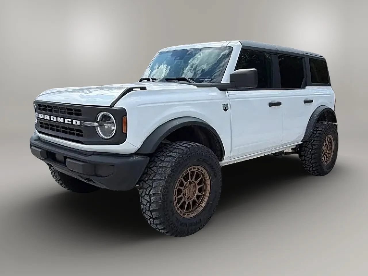 Used 2025 Ford Bronco Big Bend AWD/4WD image 2