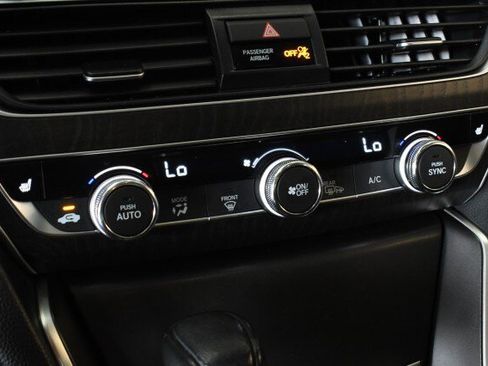 Used 2021 Honda Accord EX-L image 31