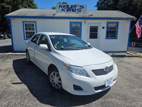 Used 2009 Toyota Corolla LE FWD image 2
