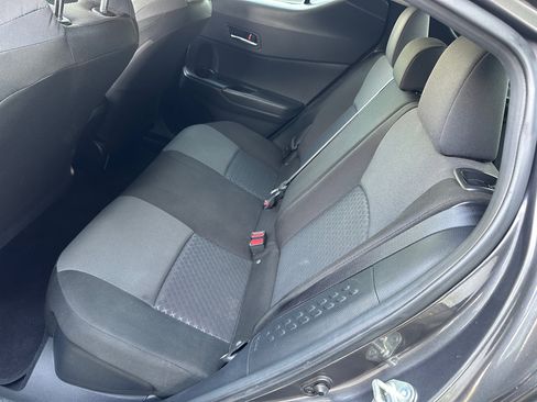 Used 2021 Toyota C-HR LE image 26