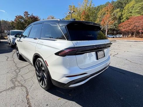 New 2026 Lincoln Nautilus Reserve w/ Jet Appearance Package image 5