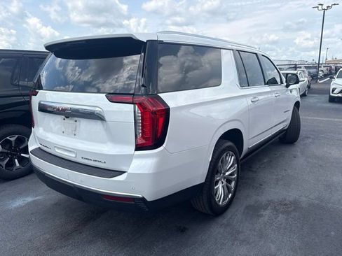 Used 2023 GMC Yukon XL Denali AWD/4WD image 6
