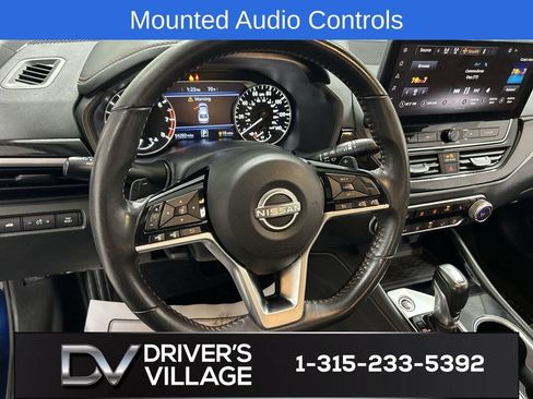 Used 2023 Nissan Altima 2.5 SR w/ SR Premium Package AWD/4WD image 4