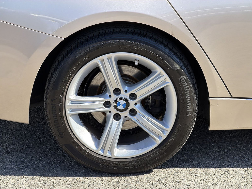 Used 2013 BMW 328i Sedan RWD image 31