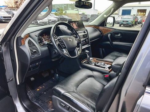 Used 2022 Nissan Armada SL w/ Captain's Chairs Package image 10