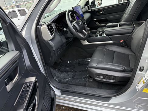 Used 2023 Toyota Tundra Limited image 15