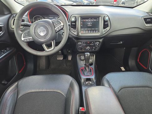 Used 2021 Jeep Compass Trailhawk AWD/4WD image 17