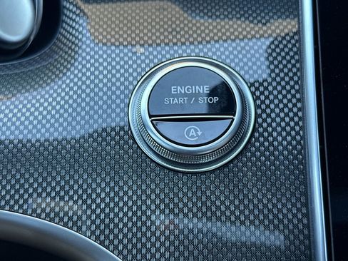 New 2026 Mercedes-Benz C 300 4MATIC Sedan image 23
