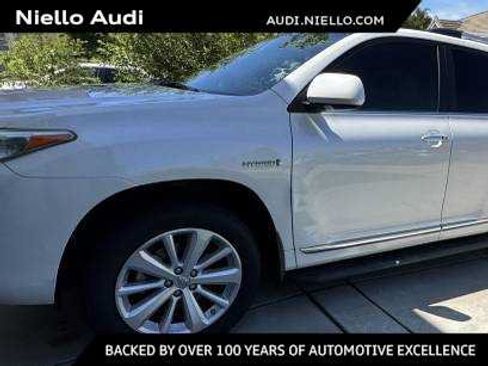 Used 2013 Toyota Highlander Limited AWD/4WD image 1