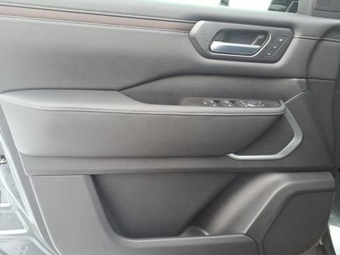 New 2026 Nissan Armada Platinum Reserve image 7