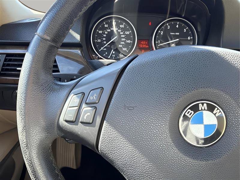 Used 2009 BMW 328i Sedan RWD image 38