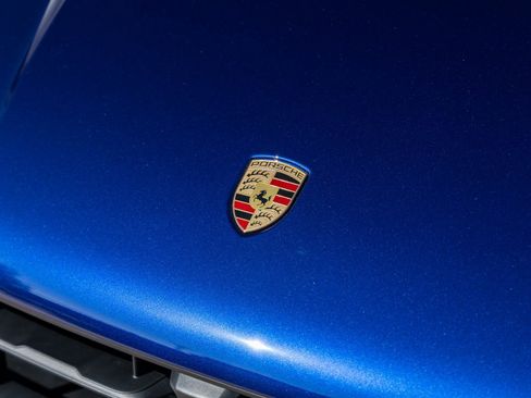 New 2026 Porsche Macan Turbo image 19