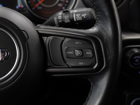 Used 2021 Jeep Wrangler Unlimited Sport AWD/4WD image 36