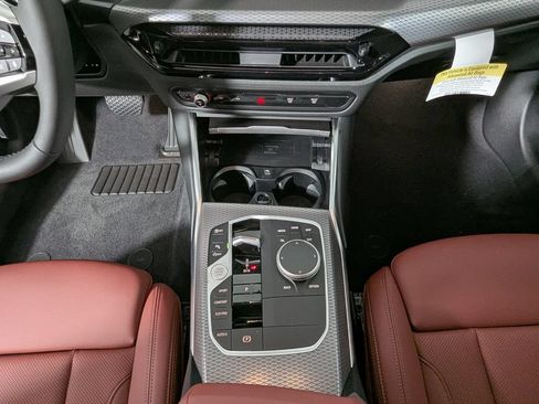 New 2026 BMW 330i xDrive Sedan AWD/4WD image 25
