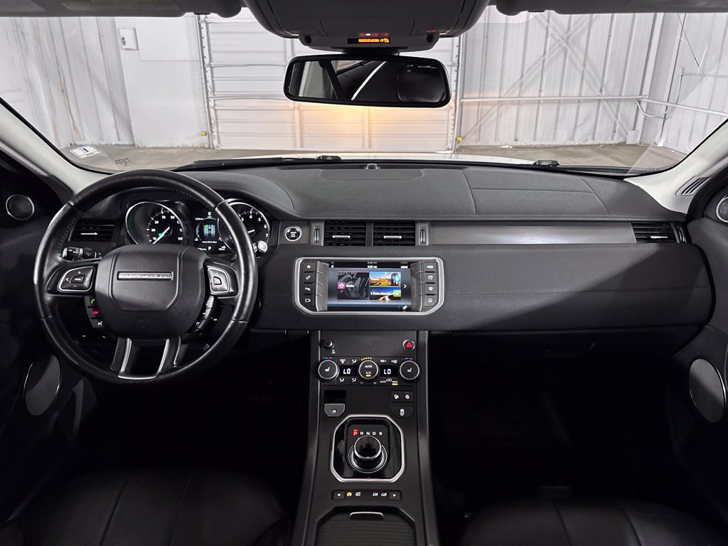 Used 2019 Land Rover Range Rover Evoque AWD/4WD image 24