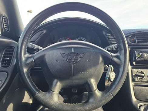 Used 1998 Chevrolet Corvette Coupe image 23