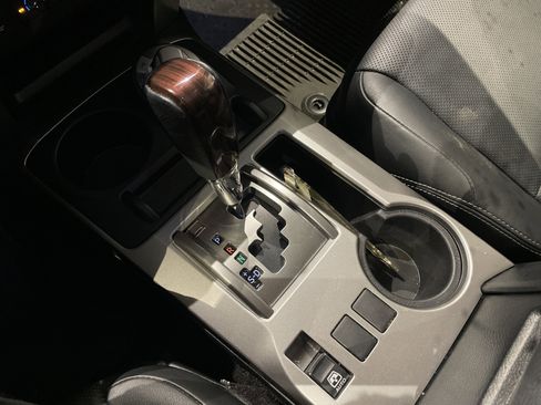 Used 2024 Toyota 4Runner Limited image 35