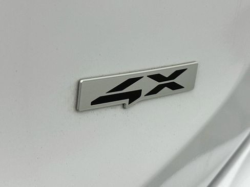Used 2024 Kia Telluride SX Prestige AWD/4WD image 28
