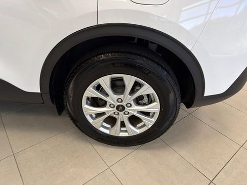 Used 2025 Ford Escape Active image 21