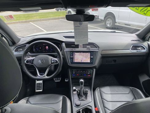 Certified 2023 Volkswagen Tiguan SEL R-Line AWD/4WD image 24