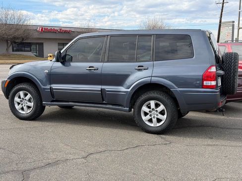 Used 2006 Mitsubishi Montero Limited AWD/4WD image 8