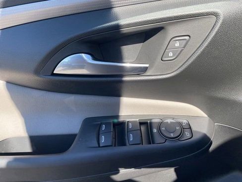 New 2026 Buick Envista Avenir image 11