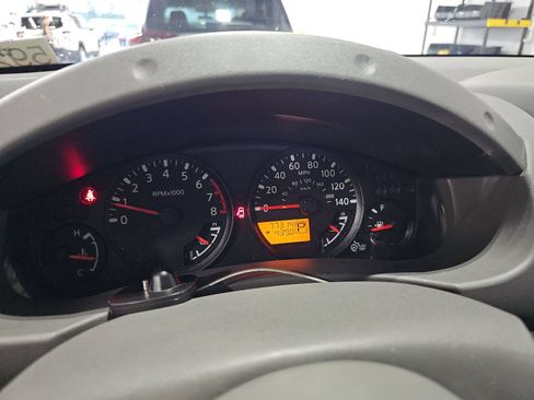 Used 2018 Nissan Frontier SV RWD image 11