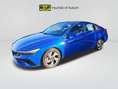 New 2025 Hyundai Elantra SEL