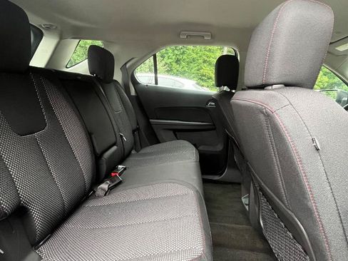 Used 2017 Chevrolet Equinox LS FWD image 31