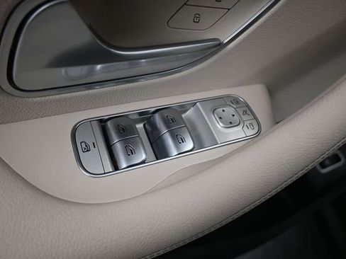 Certified 2026 Mercedes-Benz GLE 350 4MATIC image 13