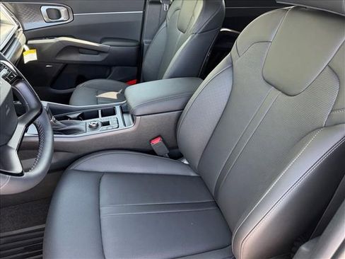 New 2026 Kia Sorento EX FWD image 10
