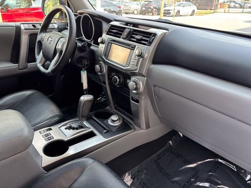 Used 2013 Toyota 4Runner SR5 w/ Premium Pkg AWD/4WD image 40