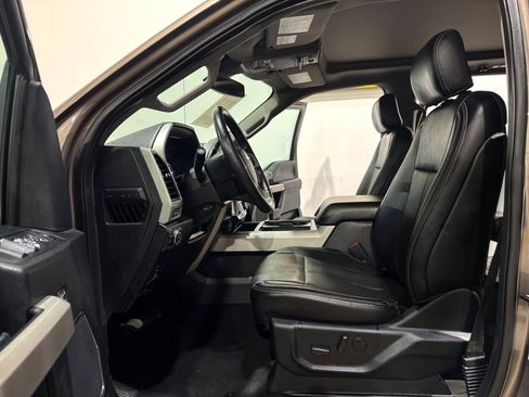 Used 2020 Ford F250 Lariat w/ Lariat Value Package image 12