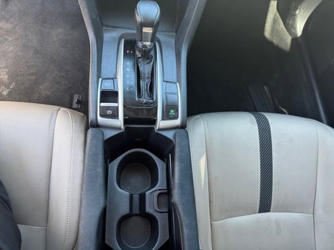 Used 2016 Honda Civic EX-T image 14