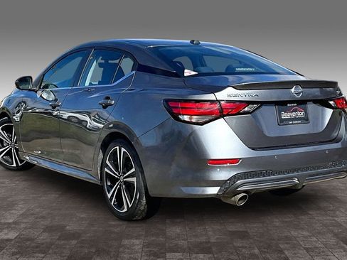 Used 2021 Nissan Sentra SR w/ Lighting Package image 13