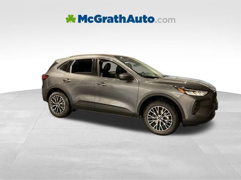 New 2026 Ford Escape SE w/ Class II Trailer Tow Package image 1