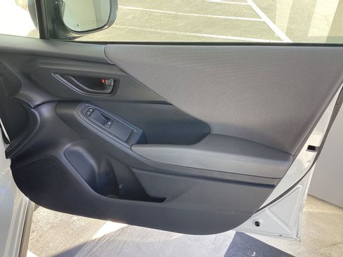 Used 2025 Subaru Crosstrek 2.0i Premium AWD/4WD image 23