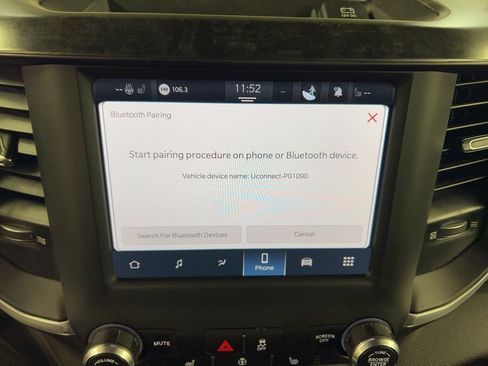 Used 2022 RAM 2500 Big Horn w/ Level C Equiment Group image 10