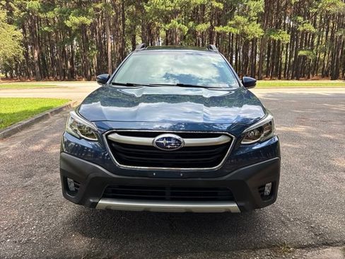 Used 2020 Subaru Outback Limited w/ Popular Package #2 AWD/4WD image 8