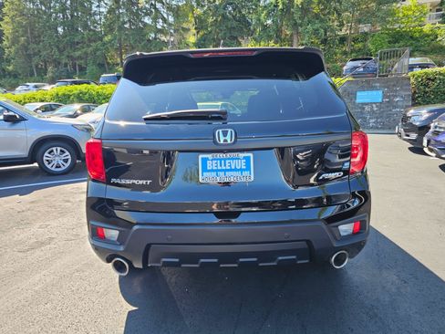 Used 2023 Honda Passport EX-L image 6